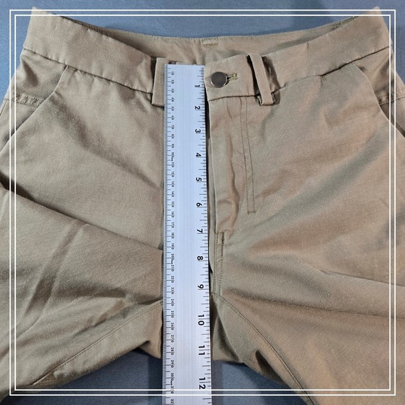 Lululemon Commission Shorts Mens 29 Khaki Tan Technical Chino Golf 9 Inch Inseam - Picture 3 of 8